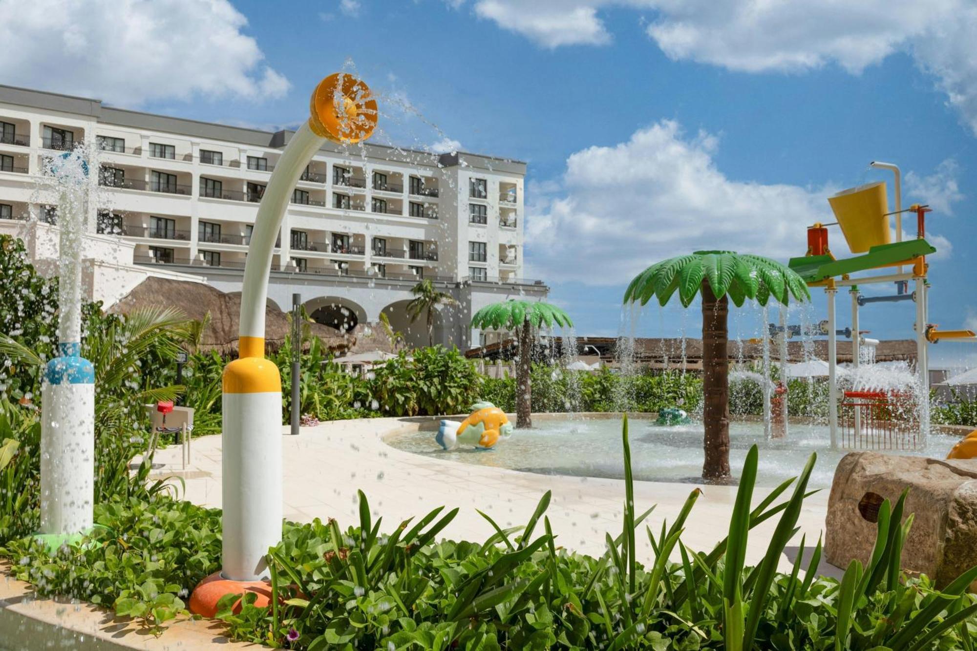 Marriott Cancun, An All-Inclusive Resort Exterior photo