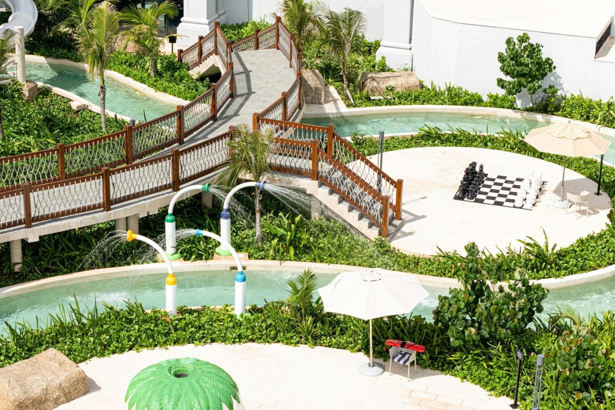Marriott Cancun, An All-Inclusive Resort Exterior photo