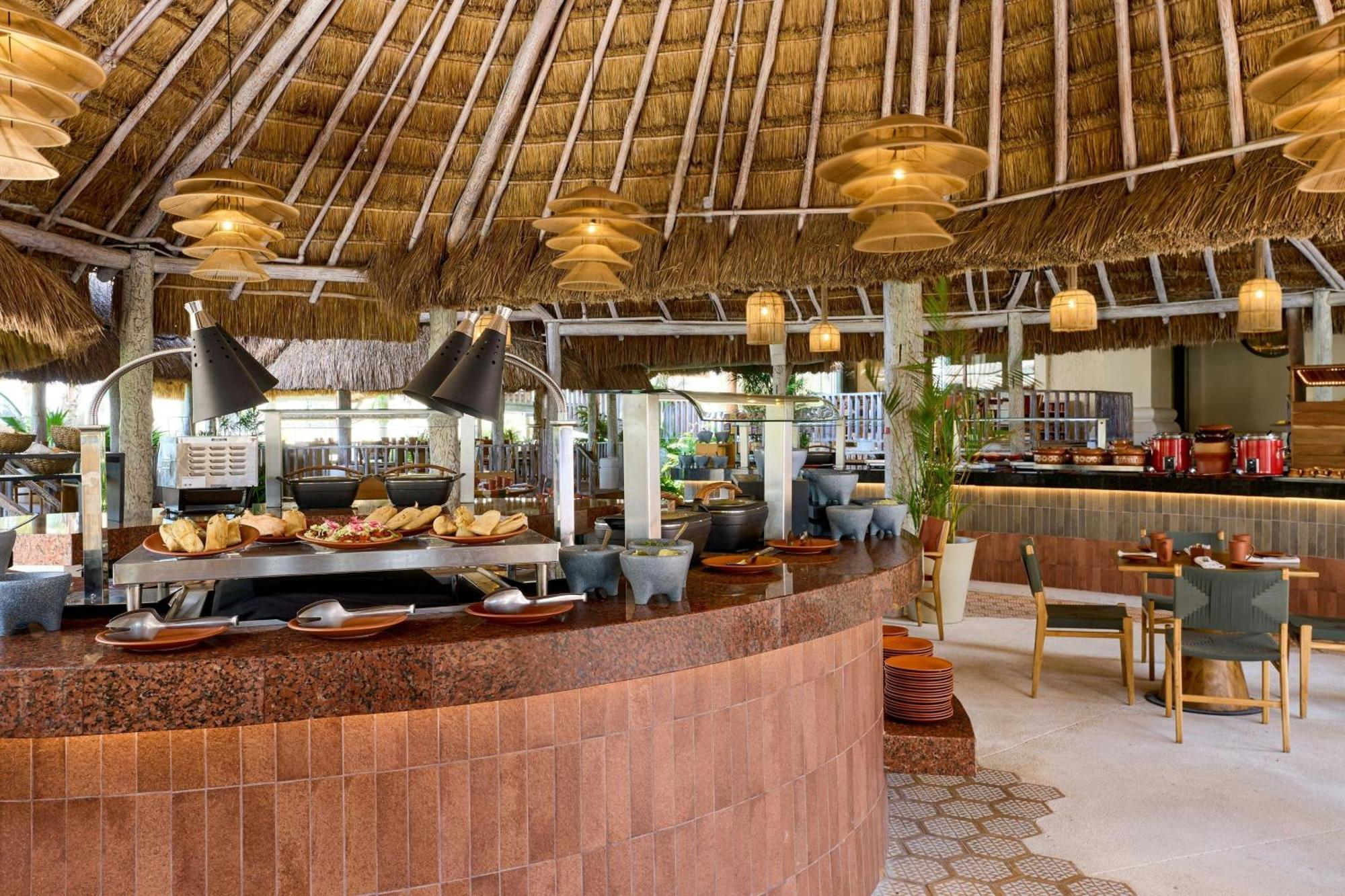 Marriott Cancun, An All-Inclusive Resort Exterior photo