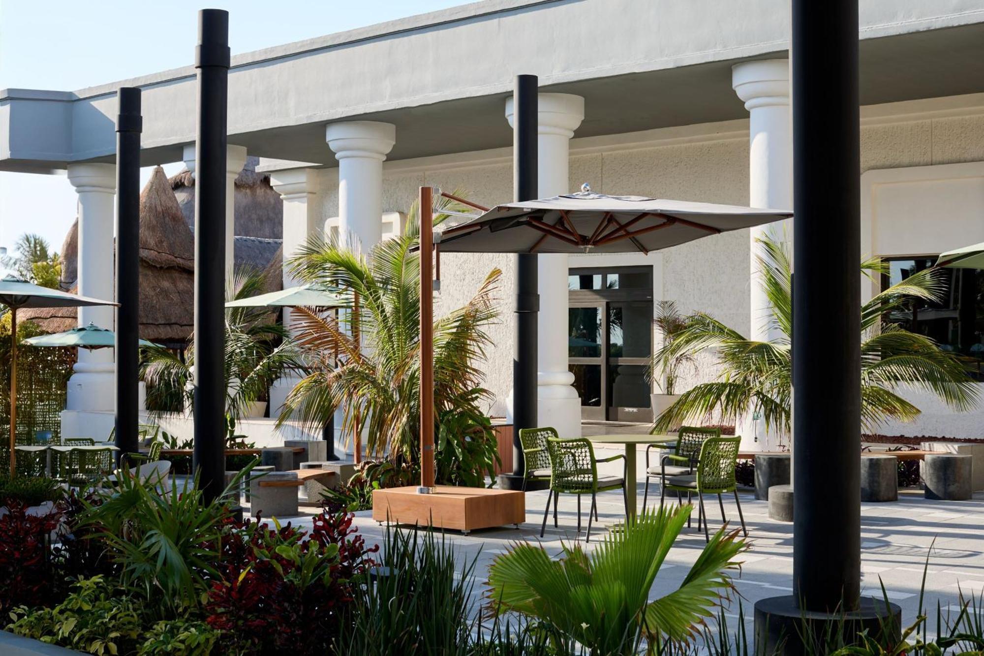 Marriott Cancun, An All-Inclusive Resort Exterior photo