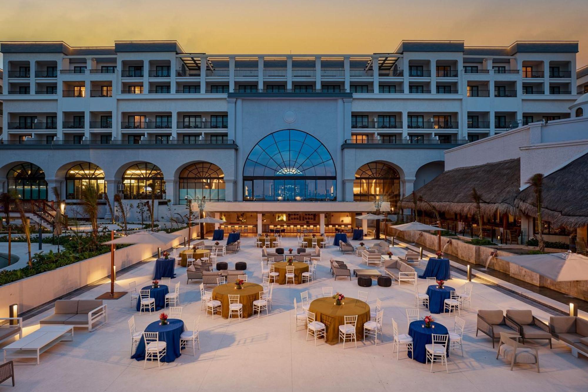 Marriott Cancun, An All-Inclusive Resort Exterior photo
