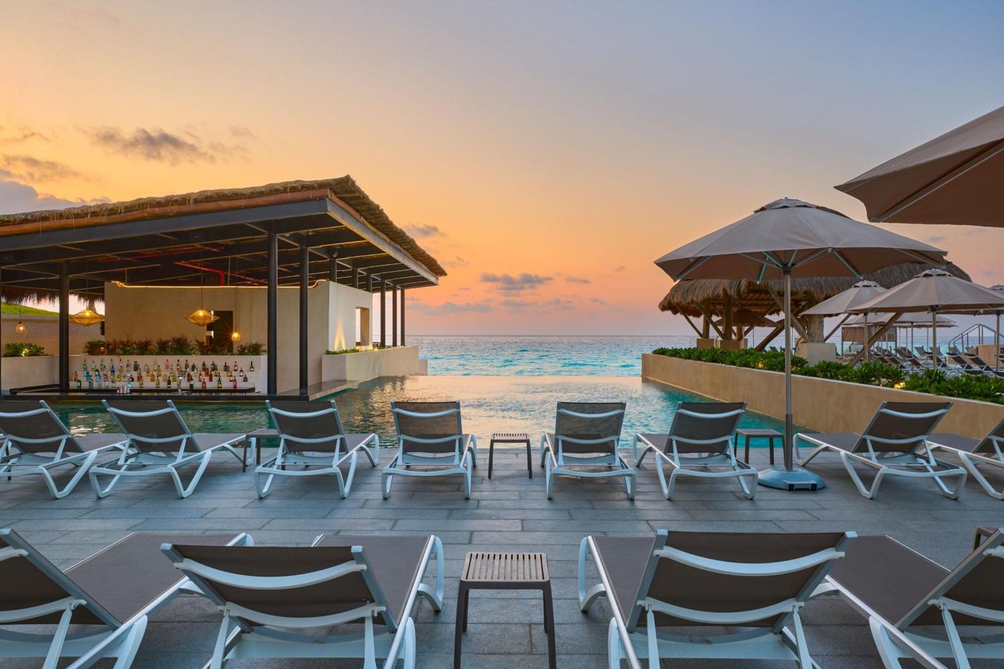 Marriott Cancun, An All-Inclusive Resort Exterior photo
